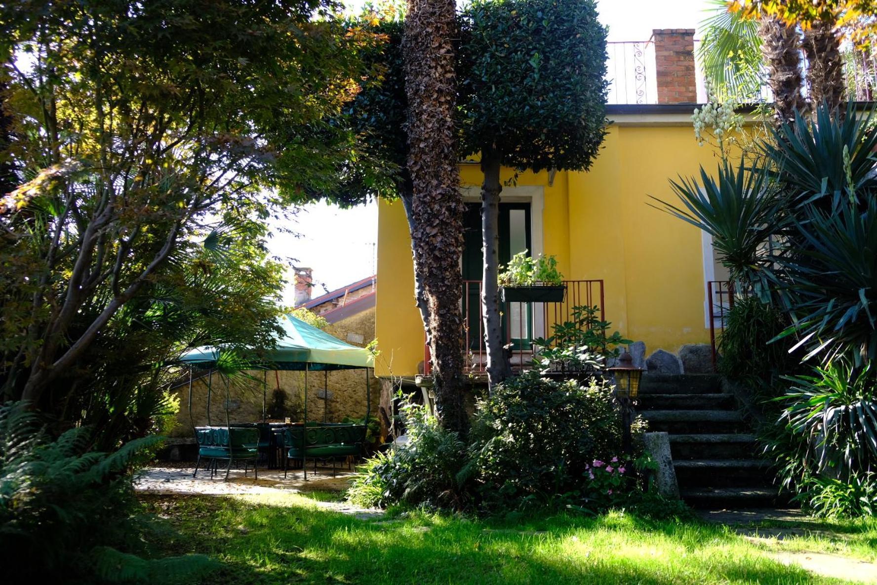 Garden Apartment Леса Екстер'єр фото
